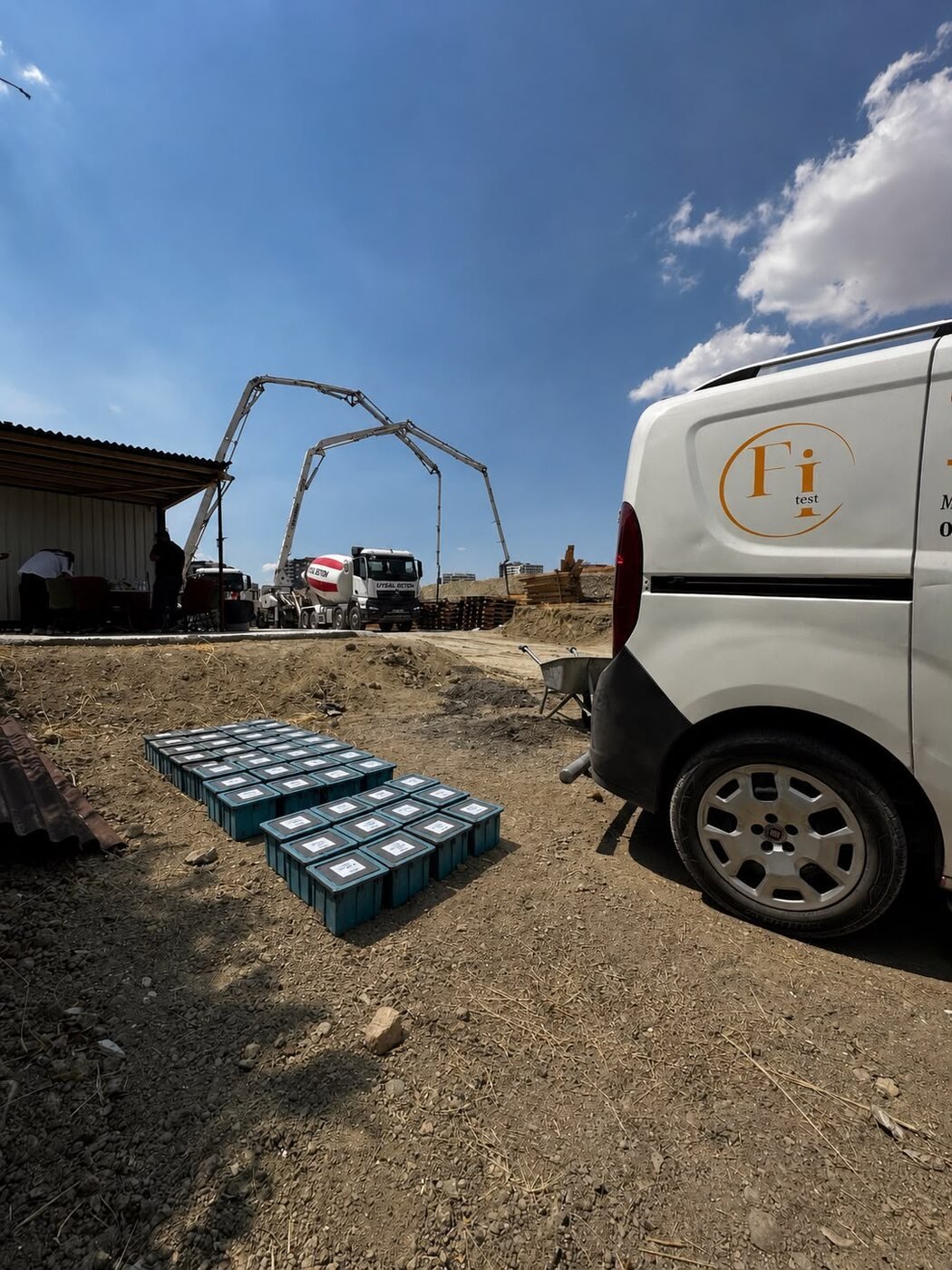 FiTest şantiye numune alma aracı ve beton numune kalıpları